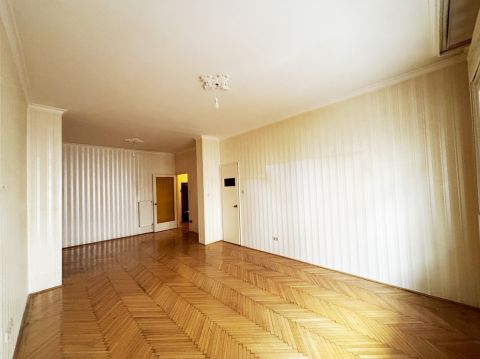 Eladó Lakás 1137 Budapest 13. kerület Újlipótváros Pozsonyi út - Szent István park erkélyes otthon