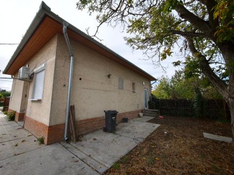 Eladó Ház 5462 Cibakháza , 5462 Cibakháza, Csendes