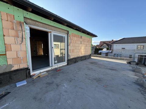 Eladó Lakás 8600 Siófok újépítésű, magas színvonalon megépített tégla lakás