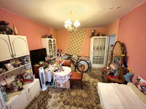 Eladó Lakás 8000 Székesfehérvár Palotavárosban, Piac tér közelében