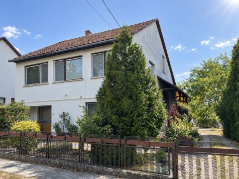 Eladó Ház 7146 Várdomb 